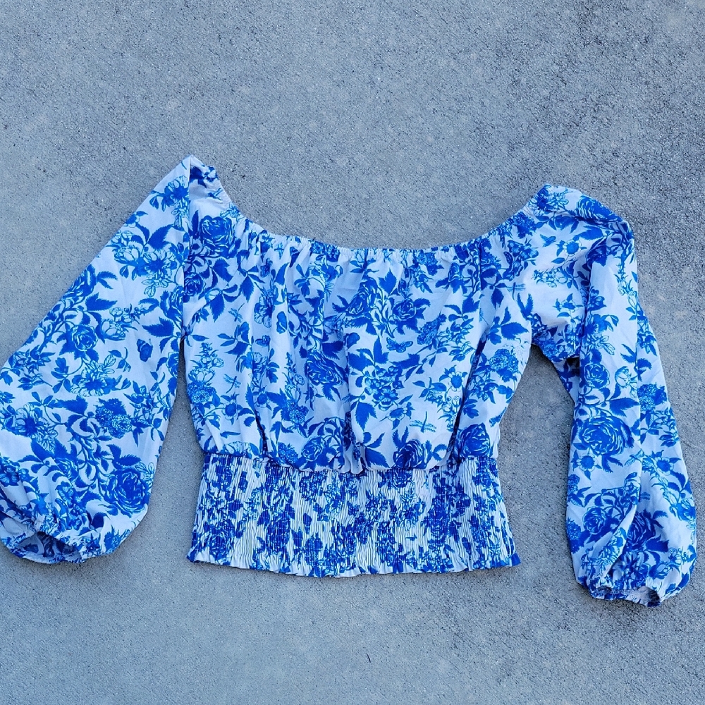 Floral Blue Women's Top Med